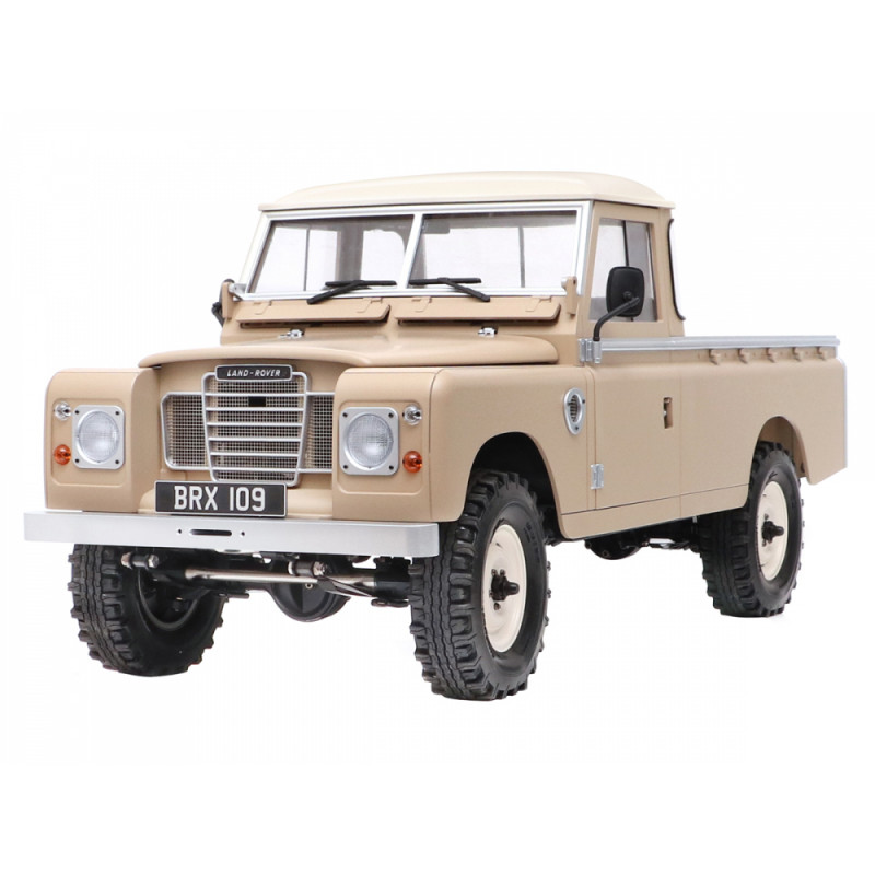Boom Racing BR8006 Land Rover Series III 109 Pickup 1/10 4WD Radio Control Car Kit for BRX02 109