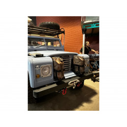 RC Jerrycan Fronthalterung 1:10 für Boom Racing Land Rover Series III – Real Scale Zubehör