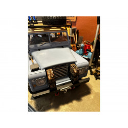 RC Jerrycan Fronthalterung 1:10 für Boom Racing Land Rover Series III – Real Scale Zubehör