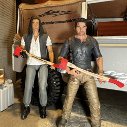 CRM Axe with wooden handle (vehicle mount)