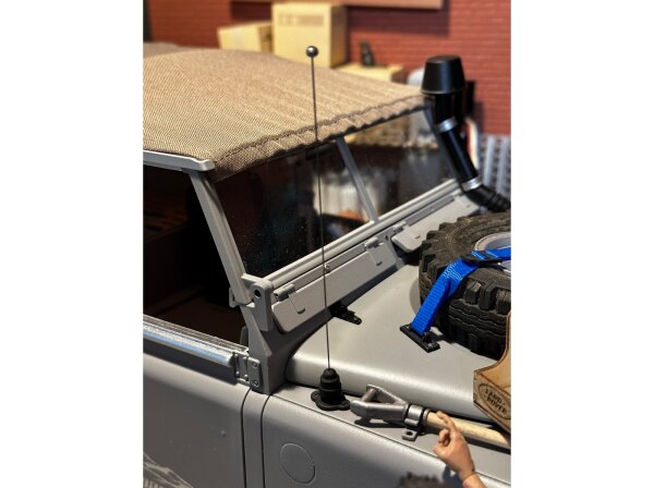 CRM Real Scale CB antenna with mount ( 2 pcs)